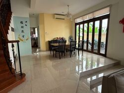 Phillips Avenue (D19), Semi-Detached #572256431
